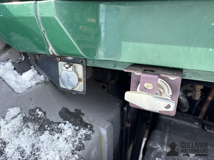 2014-mack-pinnacle-cxu613-image-17