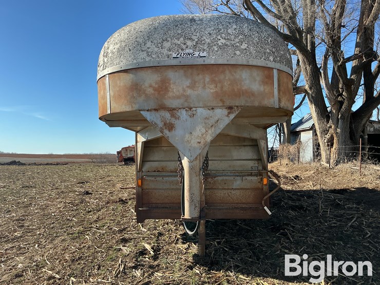 1980-flying-f-t/a-livestock-trailer-image-2