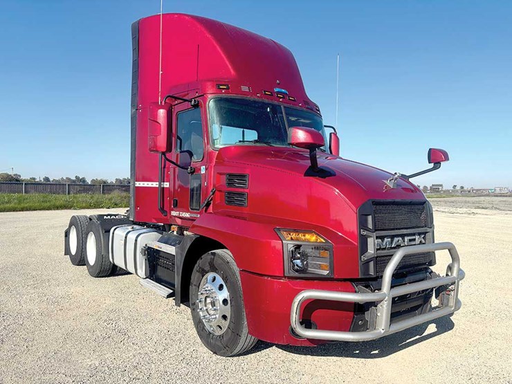 2023-mack-an64t-image-1