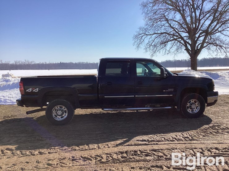 2007-chevrolet-silverado-2500-image-4