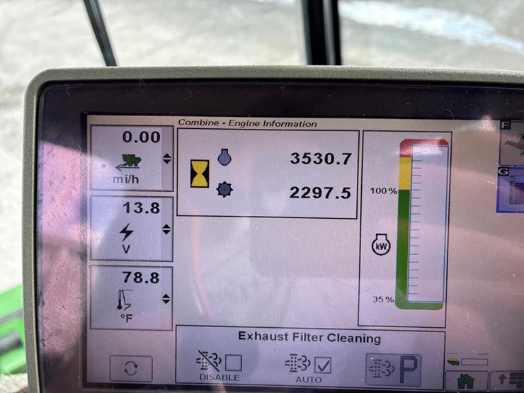 2013-john-deere-s680-image-105