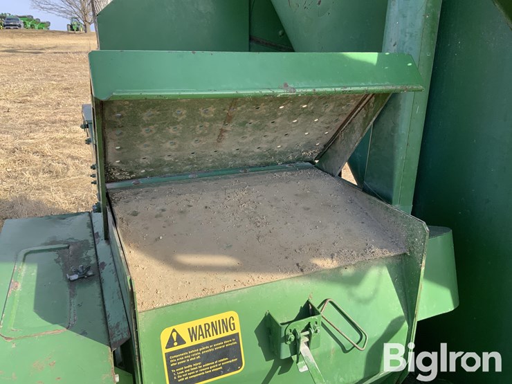 john-deere-700-image-16