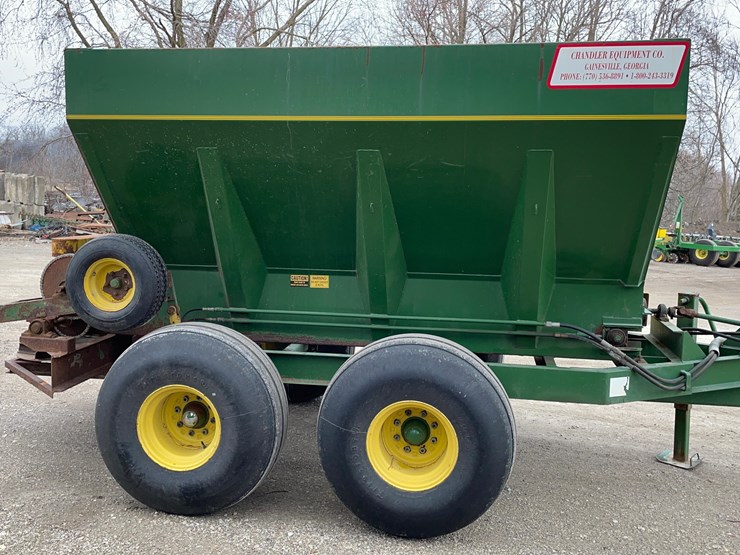 tag-#215,-chandler-spreader-image-9