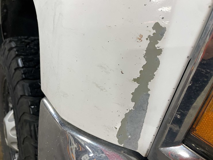 2015-chevrolet-silverado-2500hd-image-42