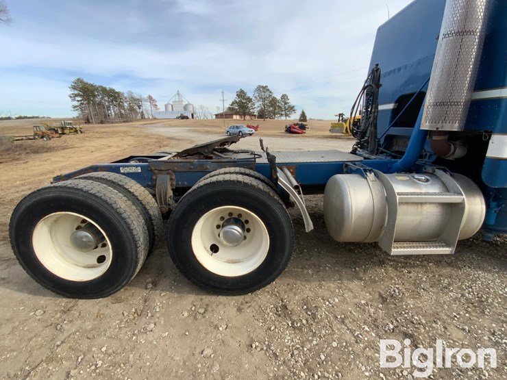 1979-peterbilt-352s86-(glider)-t/a-cabover-truck-tractor-image-17