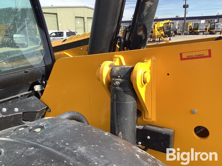 2022-jcb-510-56-image-10