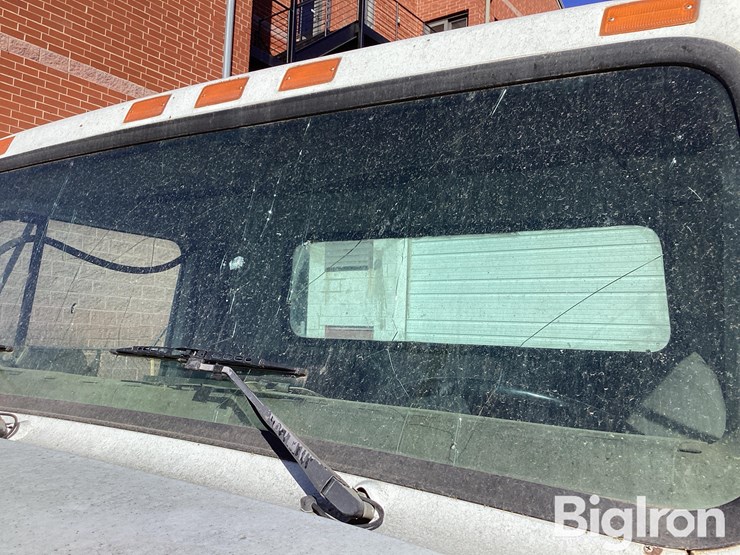 1997-international-4900-image-12