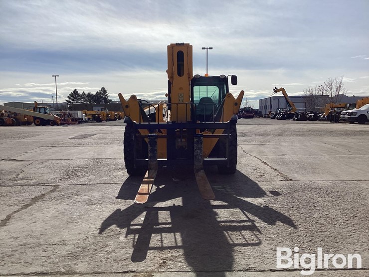 2022-jcb-510-56-image-2