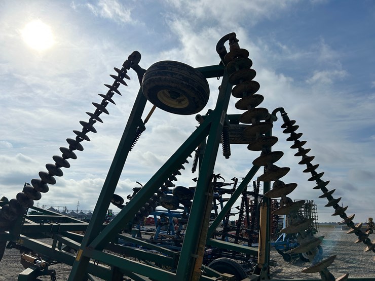 #5344-•-2013-kelly-diamond-30-30'-harrow-image-30