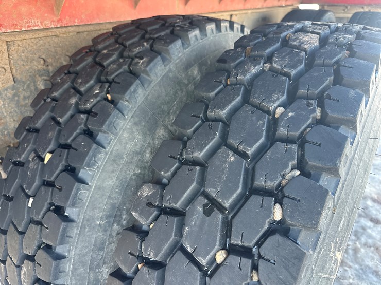 1986-international-f9370-image-66