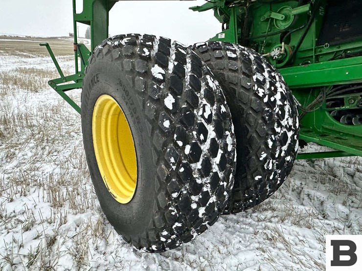 2006-john-deere-9860-sts-image-34