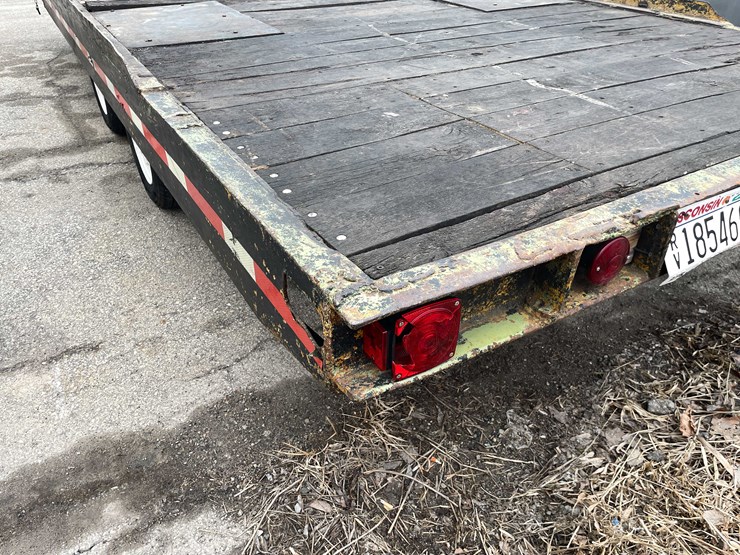 #1434-•-1977-miller-tilt-bed-trailer-(has-wi-title)-(of)-image-20