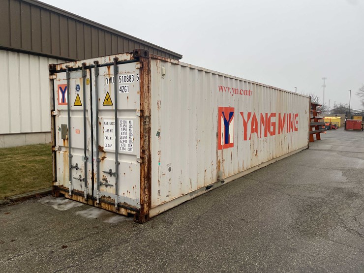 #1440-•-used-40'-shipping-container-(of)-image-1