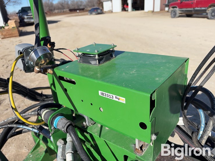 2013-john-deere-1770nt-image-10