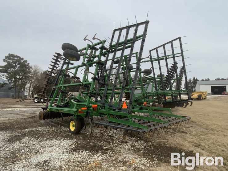 john-deere-726-image-8