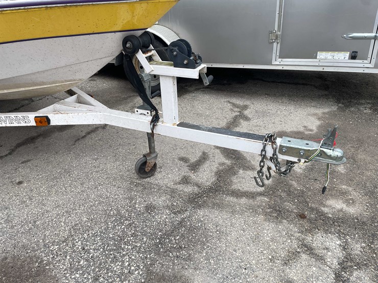 #1439-•-1998-fling-boat-with-trailer-(no-title)-(of)-image-48