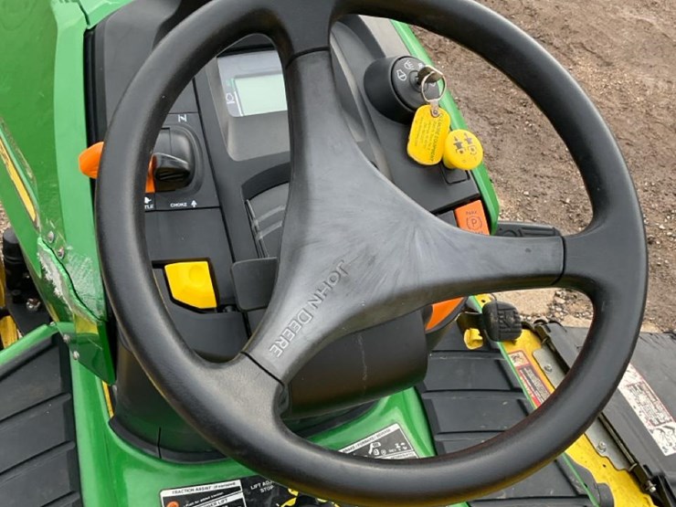 john-deere-x390-image-16