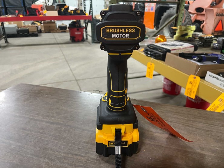 #2296-•-dewalt-compatible-20-volt-cordless-hammer-drill-and-battery-(pr11)-image-2