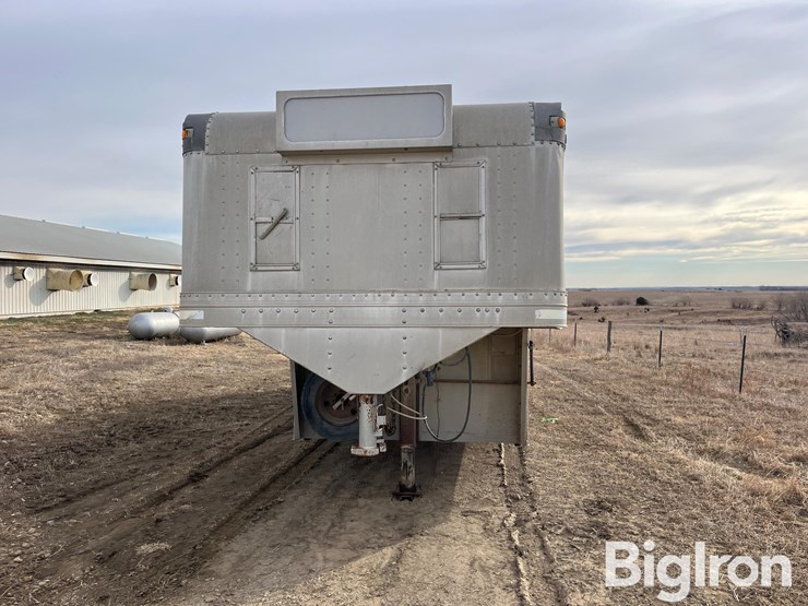 1999-eby-livestock-trailer-image-2