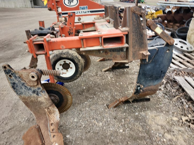 tag-#159,-paratill-4-leg-ripper-image-3