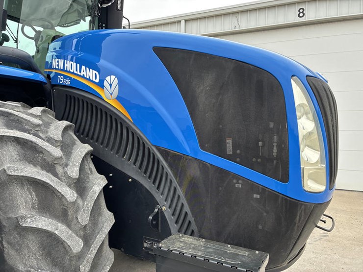 2013-new-holland-t9.505-image-16