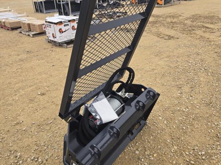 #8107-•-new-landhonor-skid-steer-hyd.-logging-winch-15000#-image-4