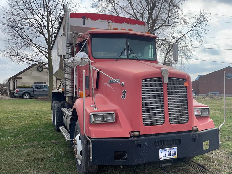 tag-#145,-1995-kenworth-tandem-tender-truck-image-17