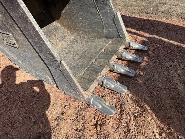 2012-volvo-ec250dl-image-22