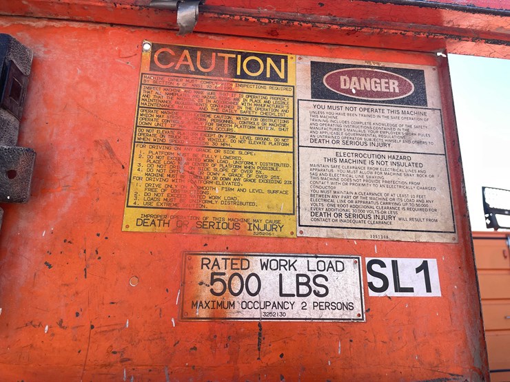 #1446-•-jlg-cm-1432-(o4)-image-26