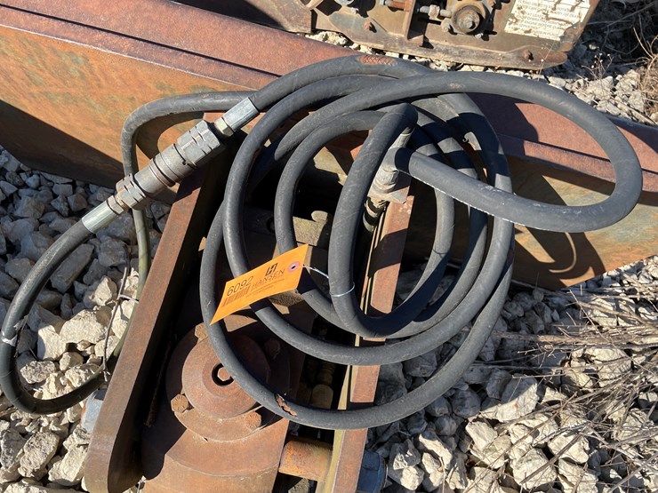 #6092-•-hydraulic-hammer-image-4