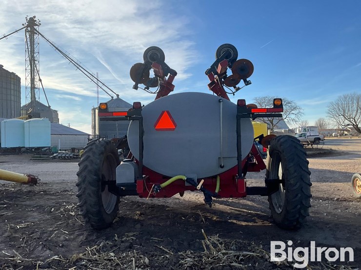 case-ih-2800-image-5