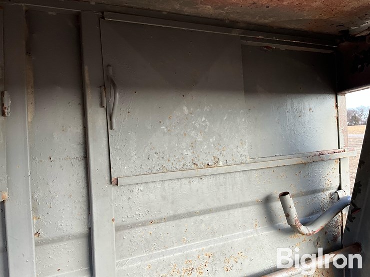 1991-titan-20-image-14