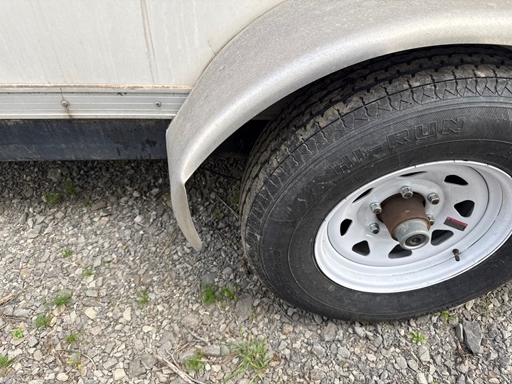 #38234-•-2012-comforts-of-home-22'-t/a-(3)-stall-mobile-shower-&-bathroom-4c9tn2225cm081303-inv#-38234-image-11