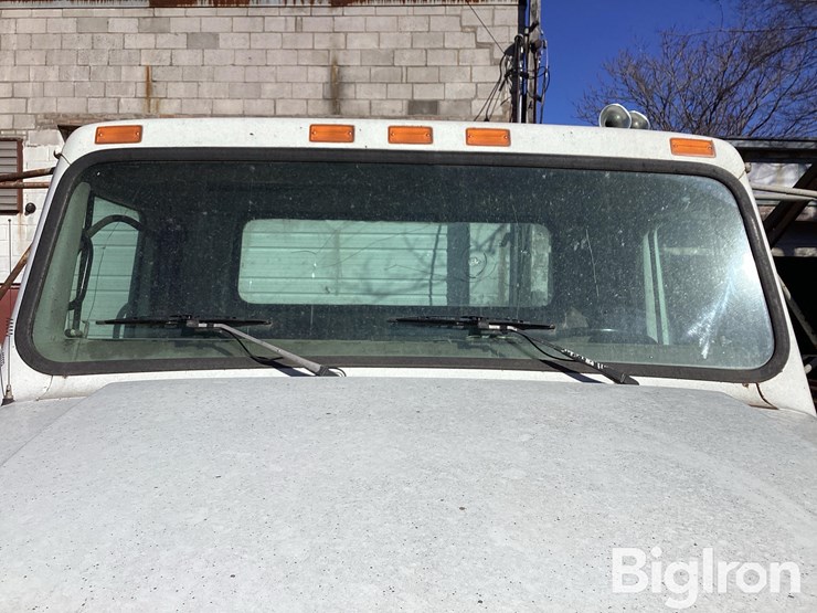 1997-international-4900-image-11