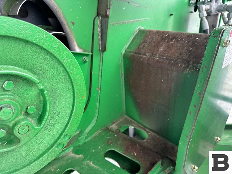 2011-john-deere-9870-sts-image-149