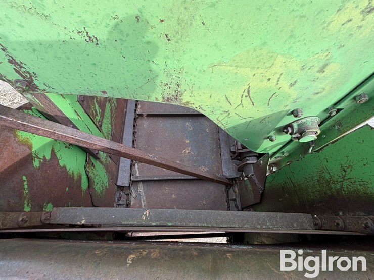 john-deere-112-image-18