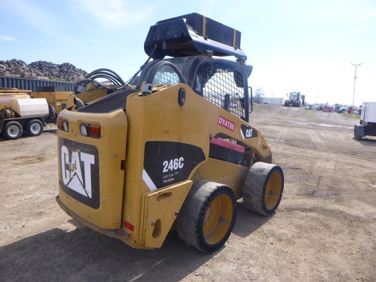 2009-caterpillar-246c-image-3