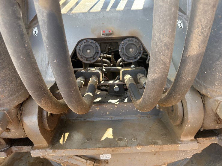 2012-volvo-ec250dl-image-24