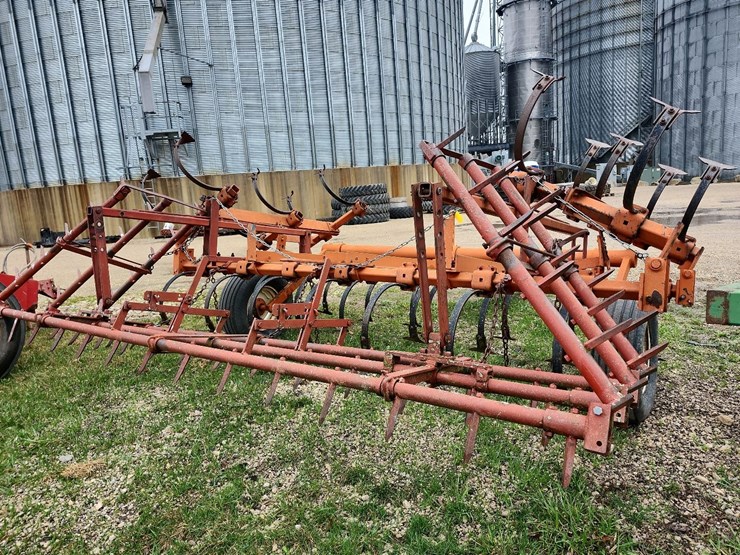 tag-#143,-14'-ac-field-cultivator-image-8