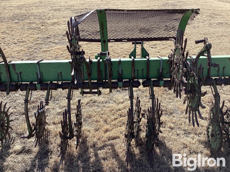 john-deere-30-image-18