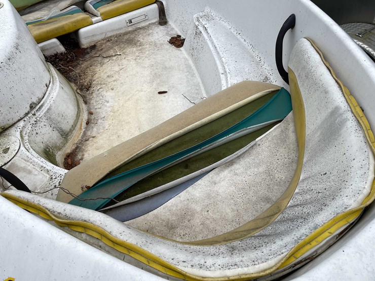 #1439-•-1998-fling-boat-with-trailer-(no-title)-(of)-image-25