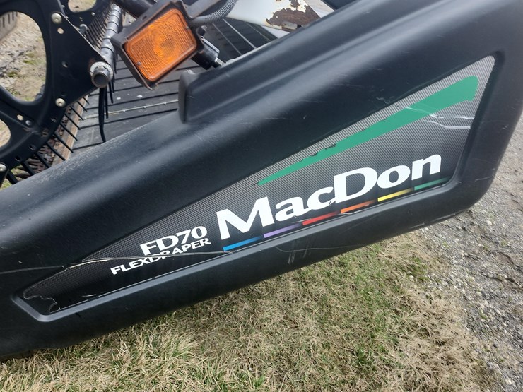 2010-mac-don-fd70-image-3