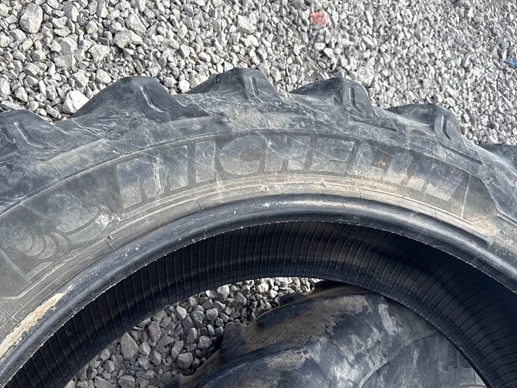 #39792-•-lot-of-(2)-480/80-50-tractor-tires-image-6
