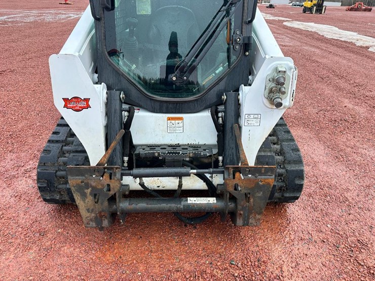 2015-bobcat-t590-image-16