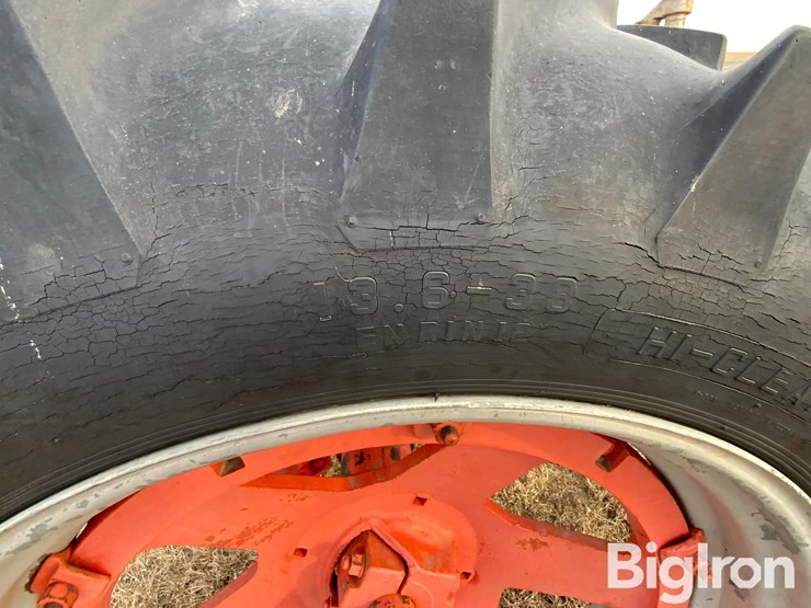 1940-case-dc-2wd-tractor-image-16