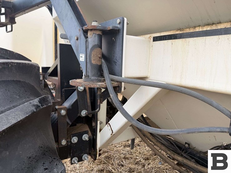 bourgault-5350-image-24