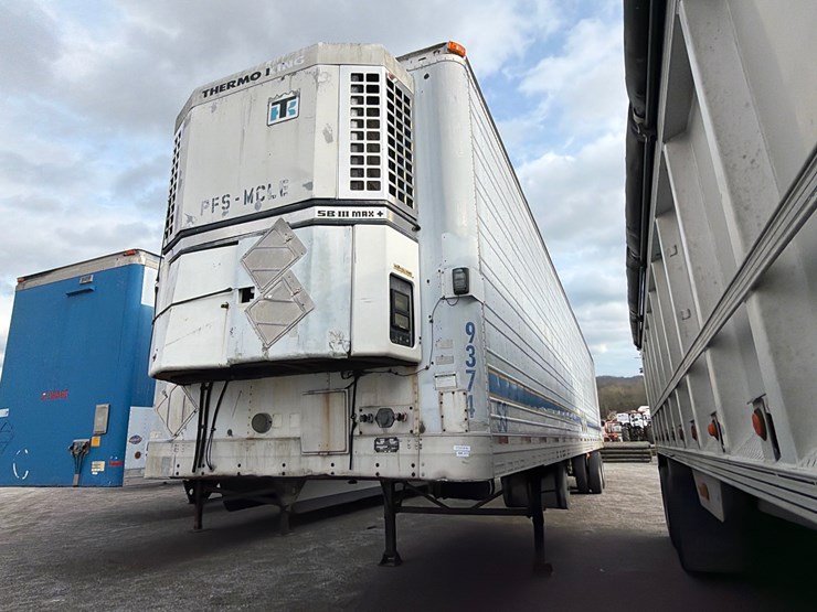 1998-strick-trailer-image-1