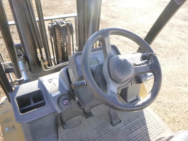 caterpillar-dp45n1-image-18