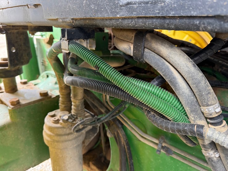 john-deere-7430-image-27