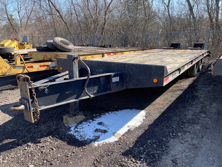 #6061-•-2004-redi-haul-12-ton-tandem-axle-flatbed-equipment-trailer-(has-wi-title)-image-1